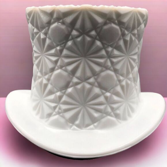 Vintage Fenton Daisy and Button Milk Glass Top Hat Topper Planter Decor - Picture 3 of 16